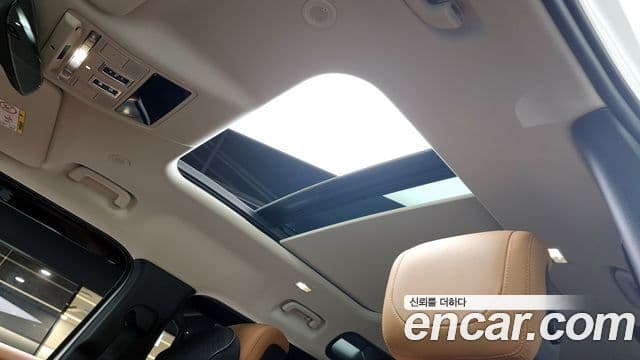 Land Rover Defender (L663) 110 D300 HSE, 2023 19