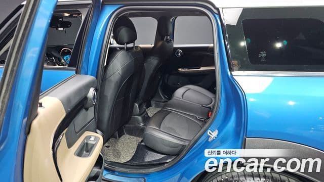 Mini Cooper Countryman 2세대, 2020 11