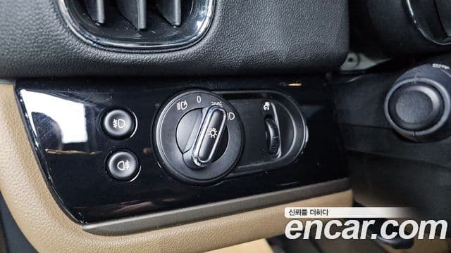 Mini Cooper Countryman 2세대, 2020 15