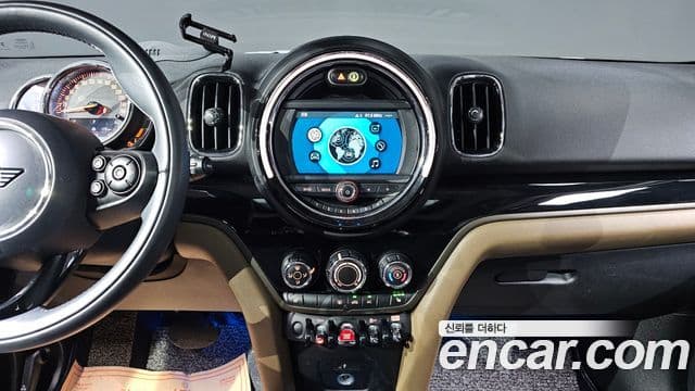 Mini Cooper Countryman 2세대, 2020 17