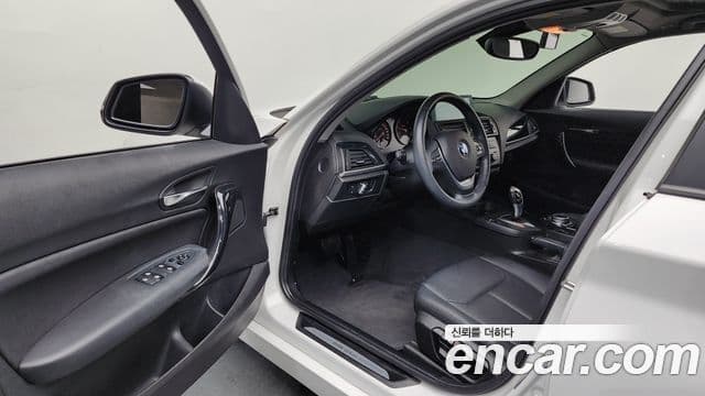 BMW 1시리즈 (F20) 118d Urban Pack 2 5도어, 2014 10