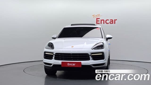 Porsche Cayenne (PO536) 3.0 E-гибрид, 2020 3