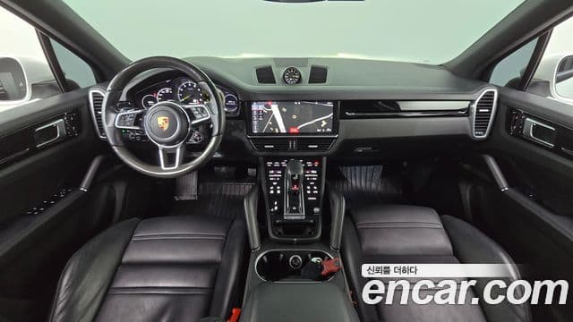 Porsche Cayenne (PO536) 3.0 E-гибрид, 2020 7