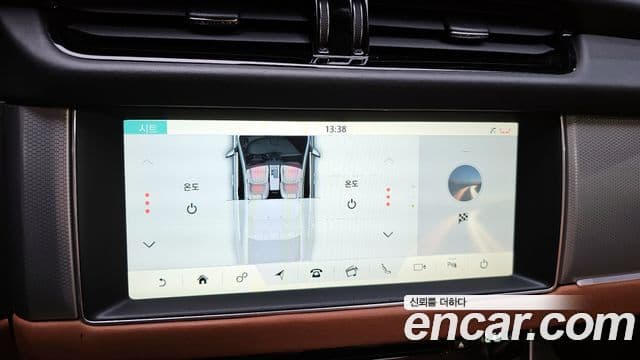 Jaguar XF (X260) 30d Portfolio, 2017 16