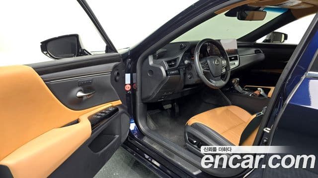 Lexus ES300h 7세대 Luxury Plus, 2023 11