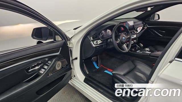 BMW 5시리즈 (F10), 2011 10