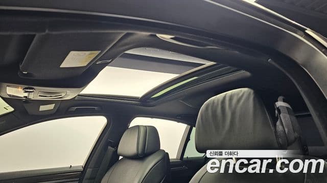 BMW 5시리즈 (F10), 2011 18