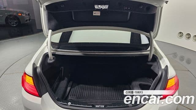 BMW 5시리즈 (F10), 2011 19