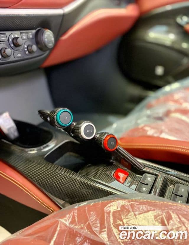 Ferrari 488 피스타 3.9 Spyder, 2020 3