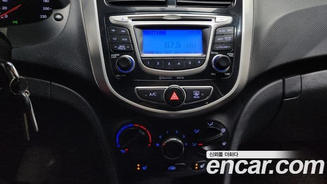 Hyundai Accent(новый кузов / новое поколение) Modern, 2015 19