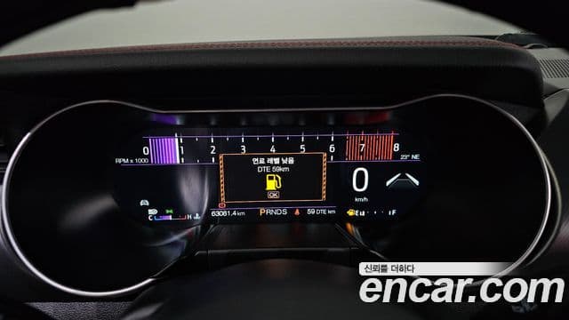 Ford Mustang купе, 2021 8