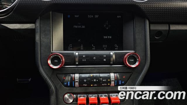 Ford Mustang купе, 2019 18