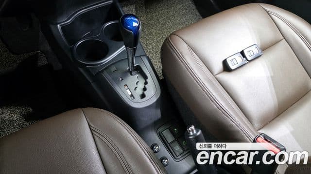 Toyota 프리우스 C, 2018 9