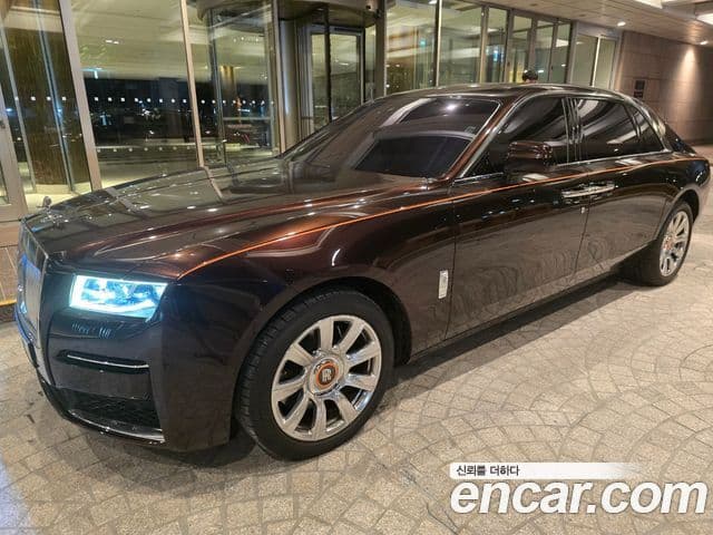 Rolls-Royce 고스트 2세대 6.7 EWB V12, 2021 1