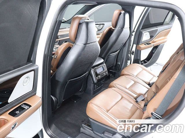 Lincoln Aviator 2세대 3.0 Reserve AWD, 2021 15