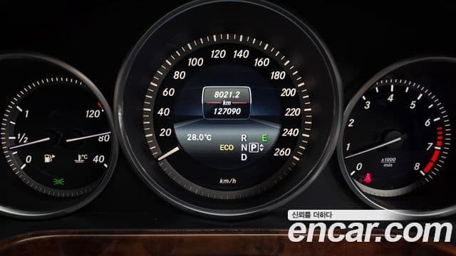 Mercedes-Benz E-класс W212 E200 Elegance, 2014 8