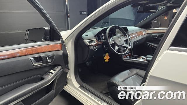 Mercedes-Benz E-класс W212 E200 Elegance, 2014 11