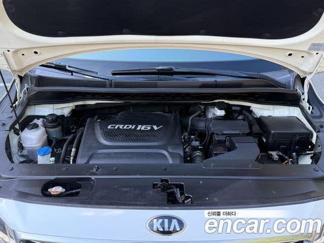 Kia All New Carnival Luxury, 2017 18