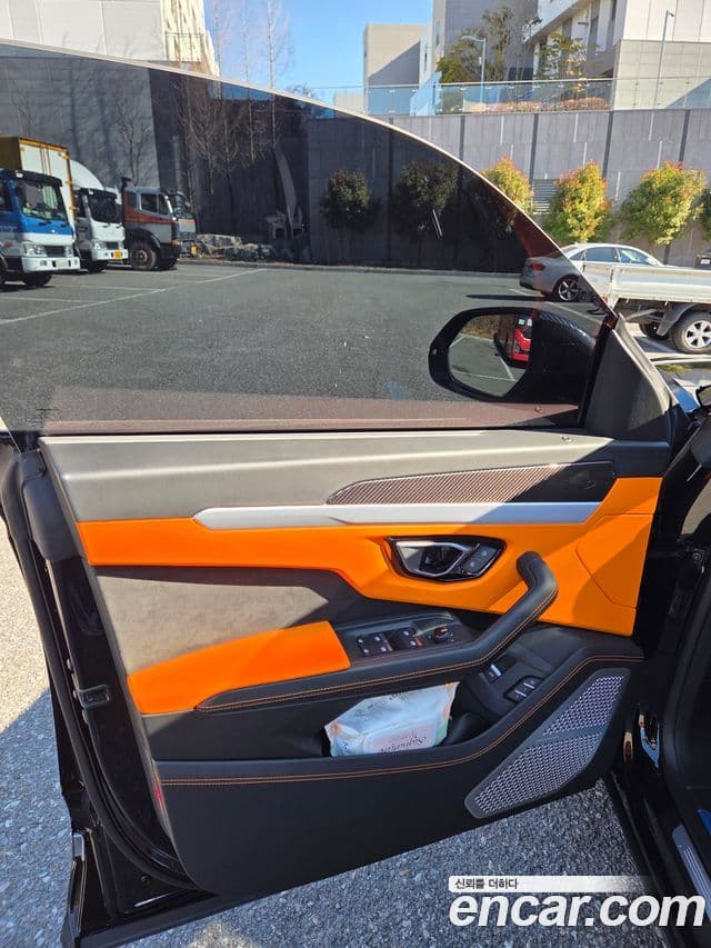 Lamborghini Urus 4.0 V8, 2021 6