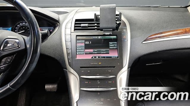 Lincoln New MKZ 2세대, 2016 14