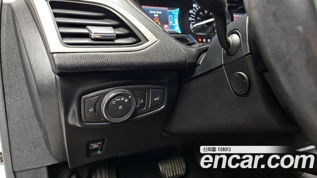 Lincoln New MKZ 2세대, 2016 17