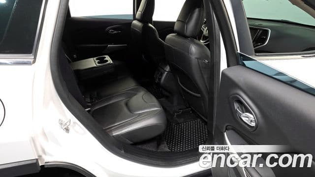 Jeep Cherokee(KL) 2.4 Longitude high AWD, 2017 12