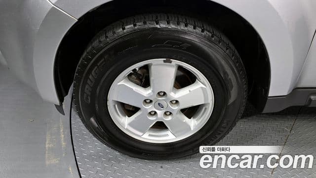 Ford Escape 2세대, 2012 11