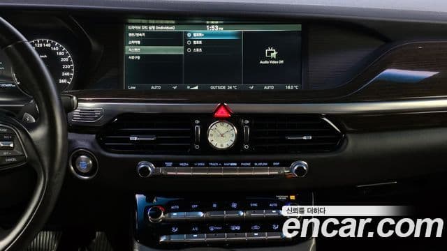 Genesis EQ900 Premium Luxury, 2016 17