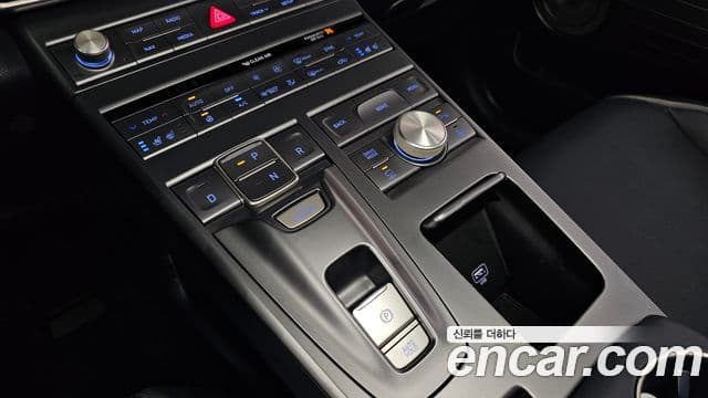 Hyundai NEXO Premium, 2023 9