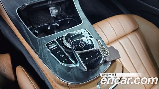 Mercedes-Benz E-класс W213 E220d купе, 2020 9