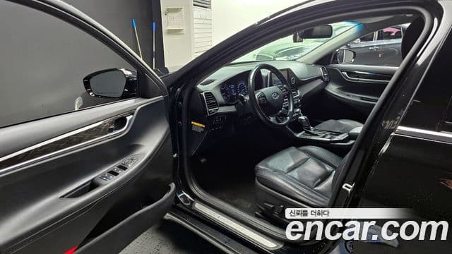 Hyundai Grandeur IG Modern, 2018 10