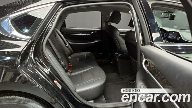 Hyundai Grandeur IG Modern, 2018 12