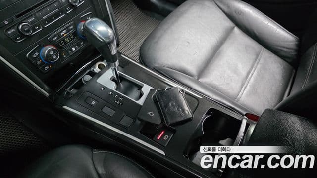 Renault Korea(Samsung) SM7 Nova LPLI 2.0 LPe для людей с инвалидностью, 2016 9