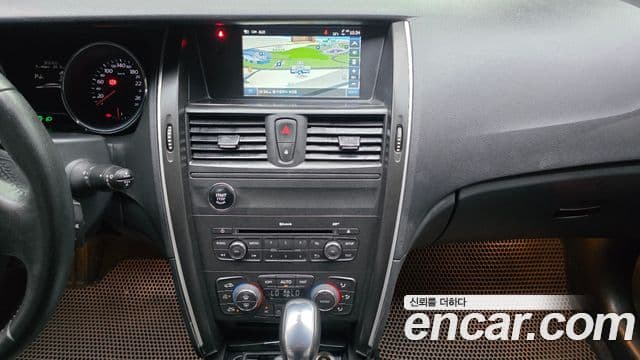 Renault Korea(Samsung) SM7 Nova LPLI 2.0 LPe для людей с инвалидностью, 2016 14