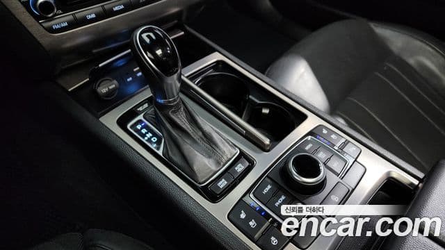 Hyundai Genesis DH G330 Premium AWD, 2015 9
