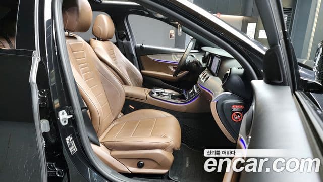 Mercedes-Benz E-класс W213 Avantgarde, 2020 11