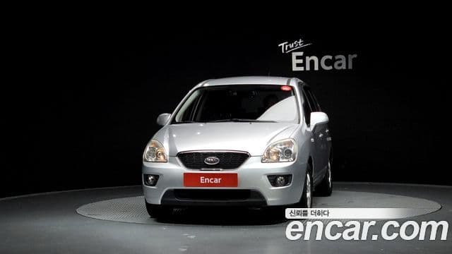 Kia 뉴카렌스 люксовая версия, 2011 3