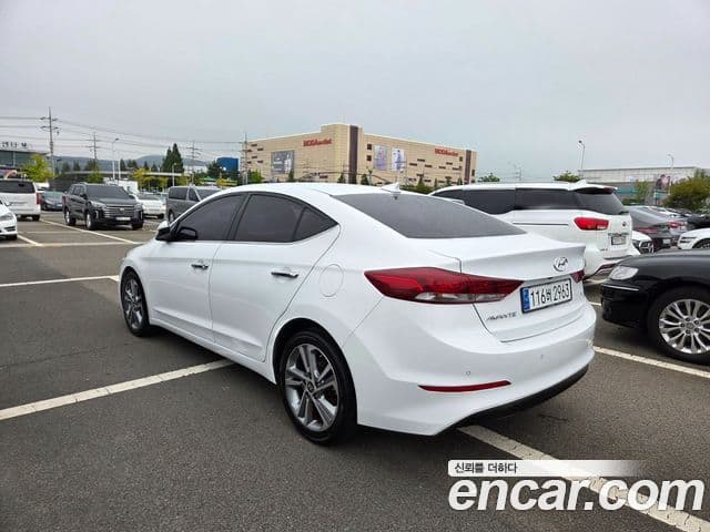 Hyundai Avante AD Modern, 2018 3