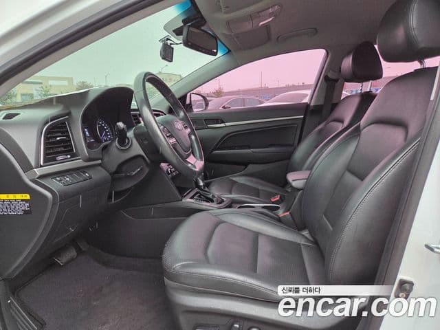 Hyundai Avante AD Modern, 2018 9