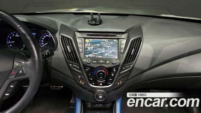 Hyundai Veloster турбо GDi Extreme, 2013 17