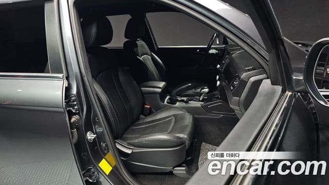 KG모빌리티(SsangYong) Rexton Sport Prestige Special, 2020 10