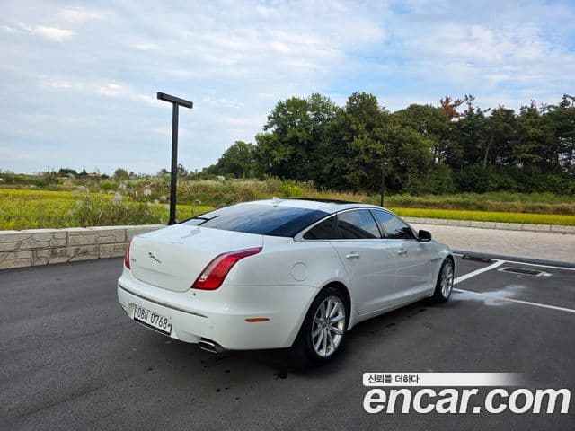 Jaguar All New XJ X351, 2015 4