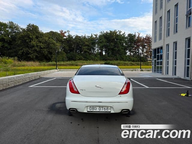 Jaguar All New XJ X351, 2015 8