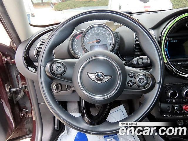 Mini Cooper D 클럽맨 2세대, 2017 8