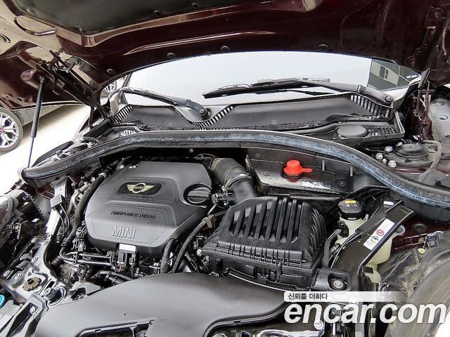 Mini Cooper D 클럽맨 2세대, 2017 19