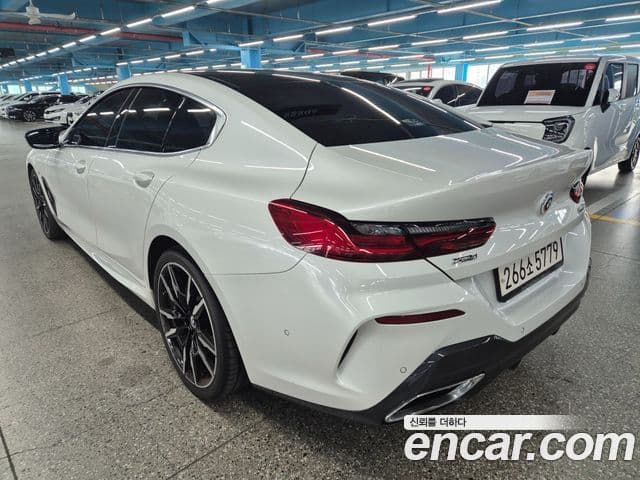 BMW 8시리즈 (G15) M850i xDrive Gran Coupe, 2023 4