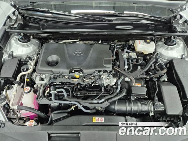 Toyota 캠리 (XV70) 2.5 LE гибрид, 2024 6