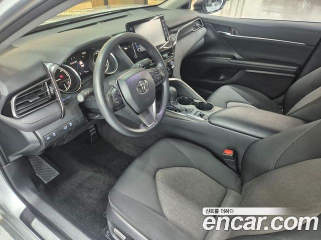 Toyota 캠리 (XV70) 2.5 LE гибрид, 2024 10