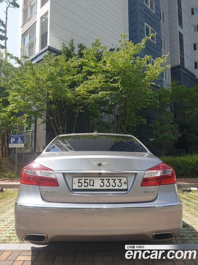 Hyundai Genesis Special, 2014 4