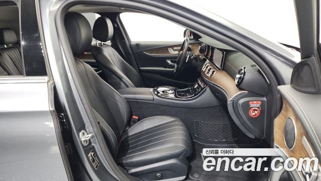 Mercedes-Benz E-класс W213 Exclusive, 2018 11